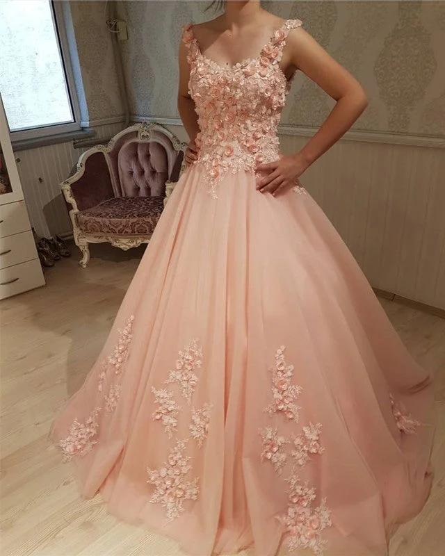 Chic Lace Flowers Embroidery Sweetheart Tulle Quinceanera Dresses Glitter Wedding Dress