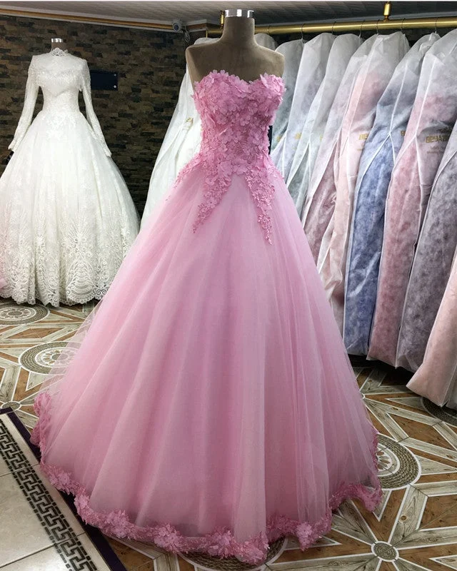 Elegant Lace Sweetheart Tulle Floor Length Ball Gowns Quinceanera Dresses A-line Bridal Dress