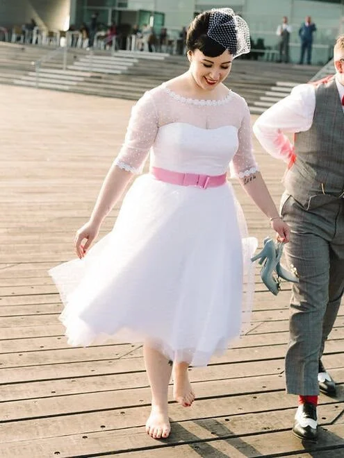 Polka Dot Bateau Neck 50s Inspired Tea Length Wedding Dress with 1/2 Sleeves Off-shoulder Bridal Dress