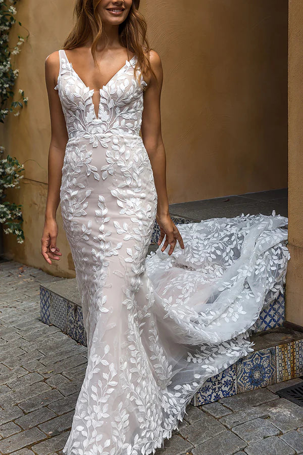 Sexy V-neck Full body Romantic Lace Fishtail Wedding Dress Bridal Dress Simple Satin Gown