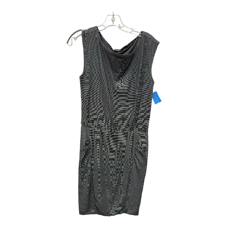 Athletic Dress By Athleta In Grey, Size:S Sleeveless unclassified dresses