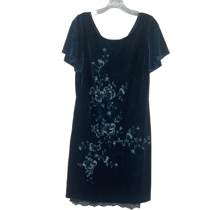 NWT White House Black Market Teal Velvet Embroidered Dress Women’s M Knee Length Stylish unclassified dresses