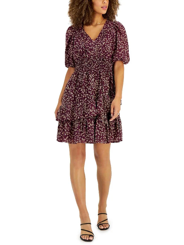 Petites Womens Ditsy-Print Smocked Fit & Flare Dress Holiday unclassified dresses