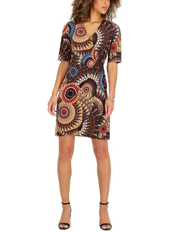 Petites Womens Jersey Printed Shift Dress Bold pattern unclassified dresses