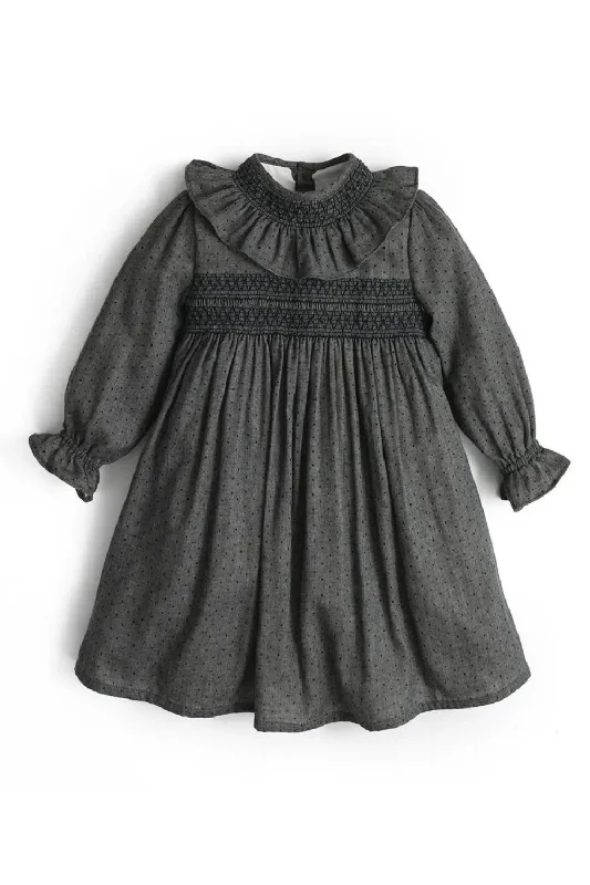 Vintage Autumn Dress for Girls Infant Luxurious Designer Smocked Dresses Children High Quality Smocking Frock Vintage unclassified dresses